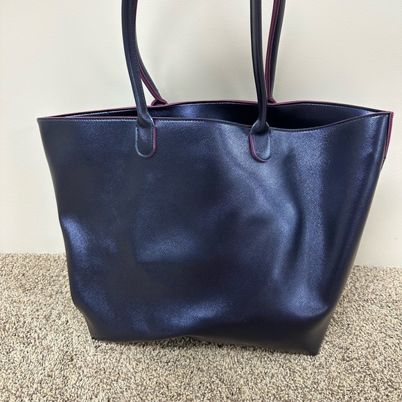 Bath & Body Works tote bag and zip wallet - Picture 3 of 8